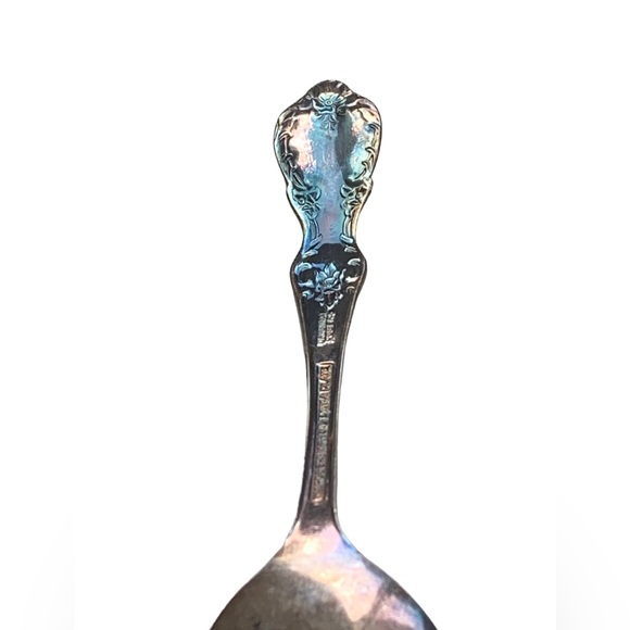 WM ROGERS MFG CO ORIGINAL ROGERS Extra Plate Silver Serving Spoon Sugar Spoon - Picture 6 of 7